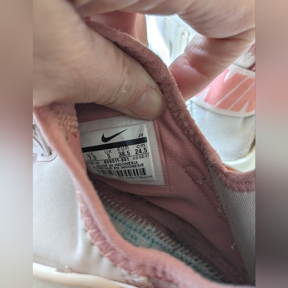 NIKE AIR Huarache Sneakers - Picture 5 of 7